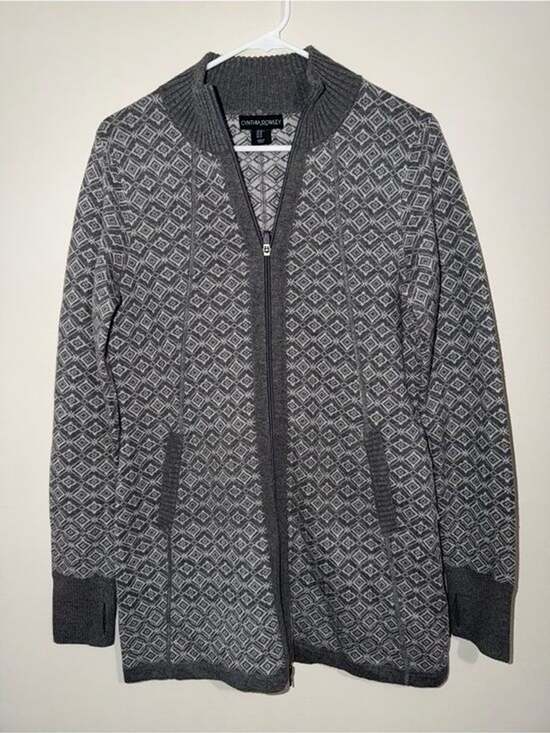 Cynthia Rowley Sweaters - Cynthia Rowley Women’s Medium Gray Geometric Zip Front Knit Cardigan
